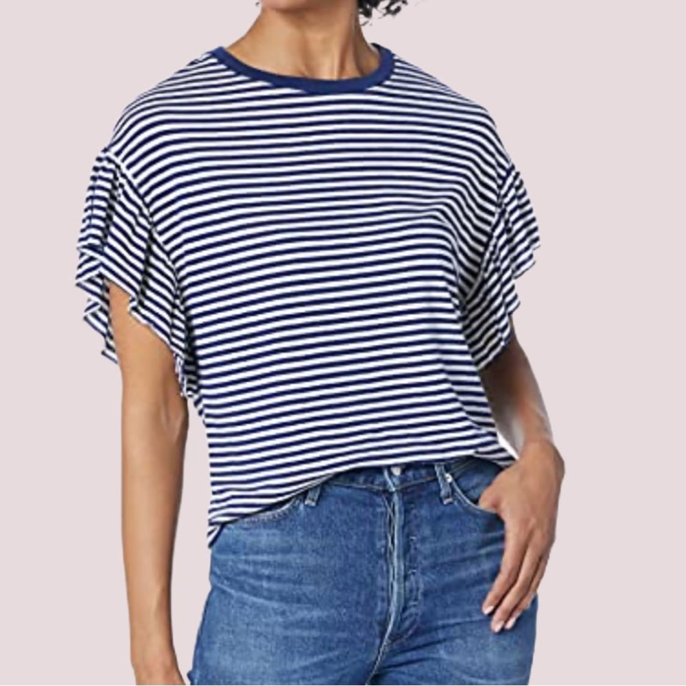 💙Velvet by Graham & Spencer💙 Navy and White Ruffled Striped Tee. XS